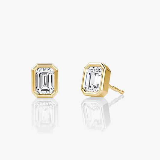 Classic Bezel Emerald Cut Diamond Stud's - RV The diamond dealer